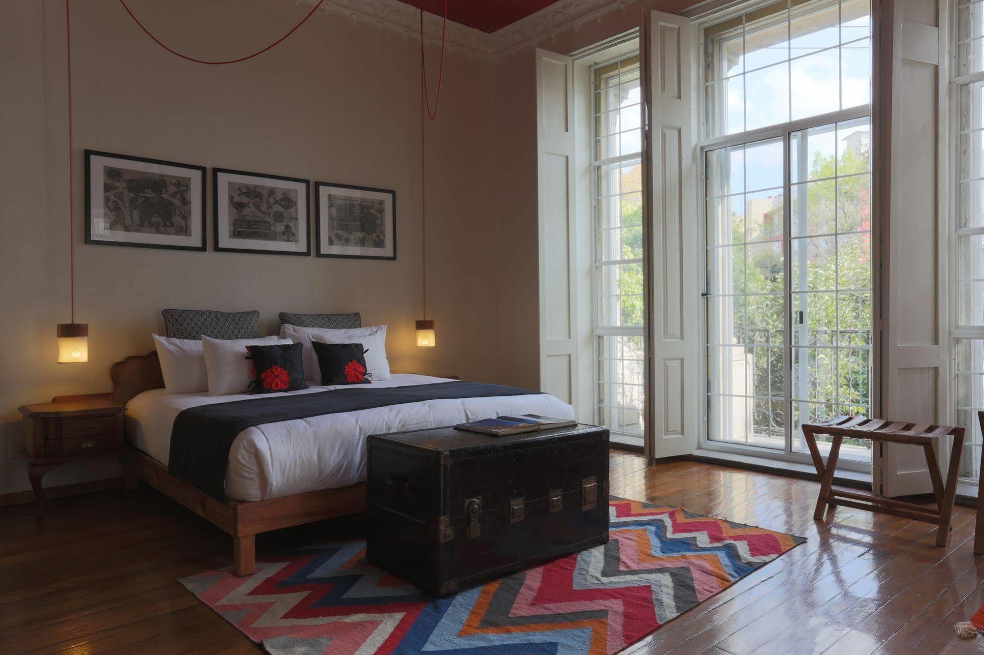 El Patio 77 B&B เม็กซิโกซิตี้ ภายนอก รูปภาพ