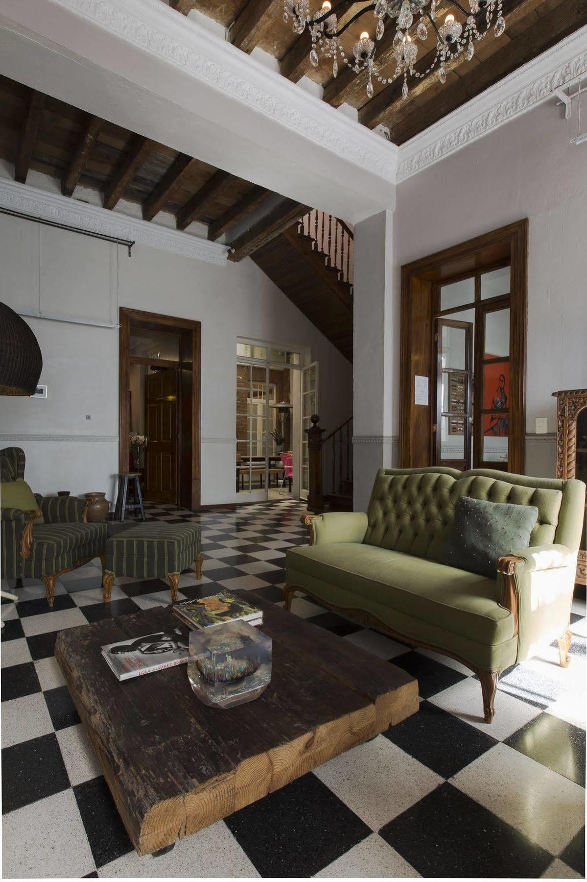 El Patio 77 B&B เม็กซิโกซิตี้ ภายนอก รูปภาพ