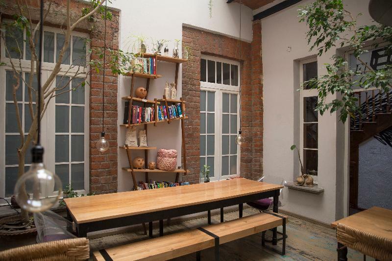 El Patio 77 B&B เม็กซิโกซิตี้ ภายนอก รูปภาพ
